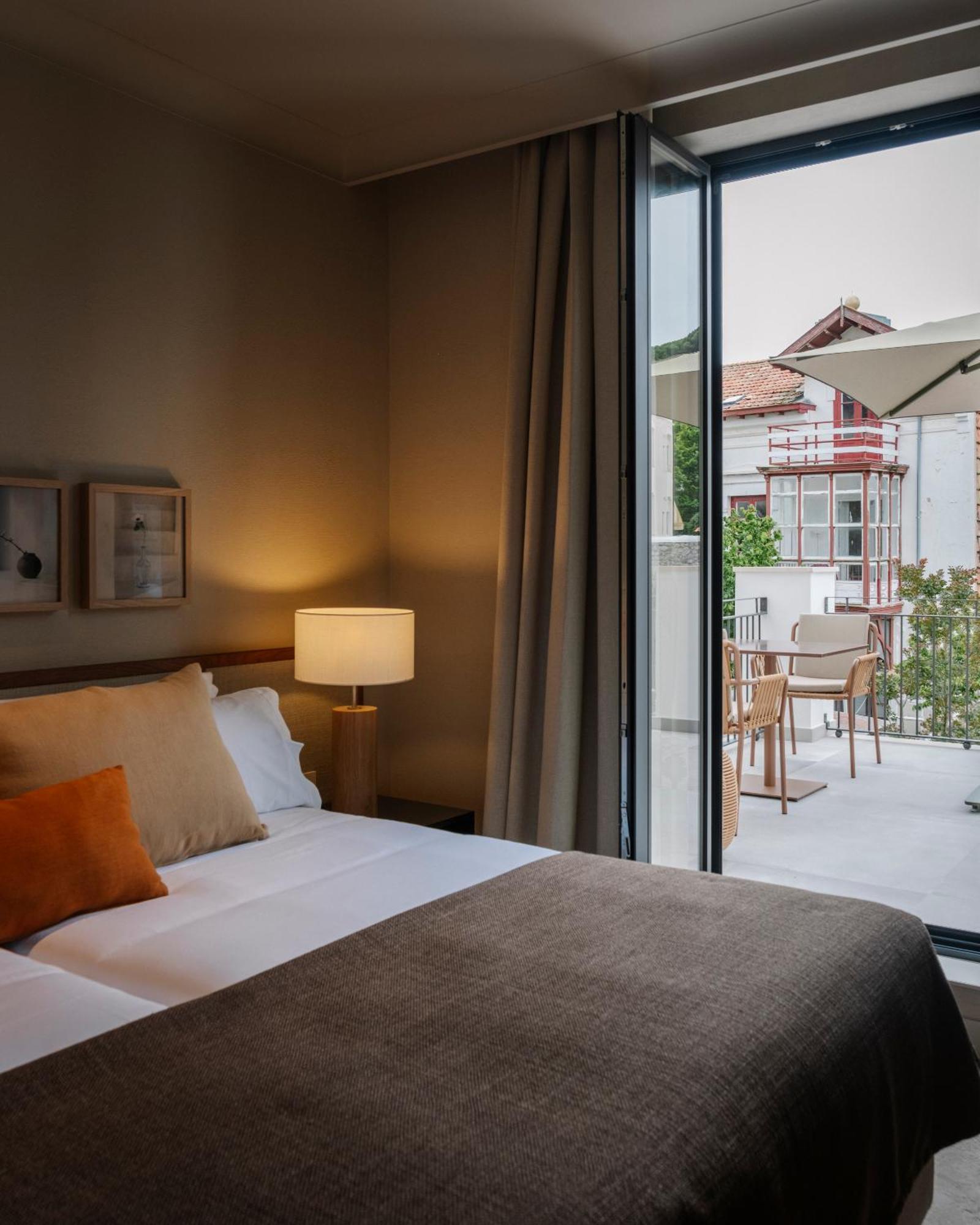 Hotel Rhin Garden Santander Exterior foto